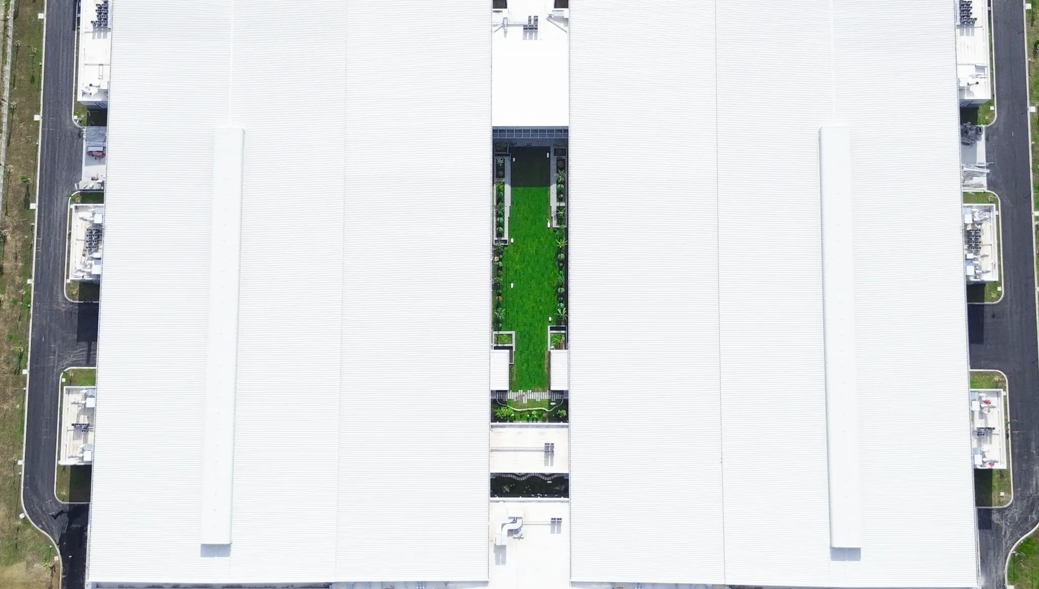 green-space-in-ict-vina-iii-factory-design